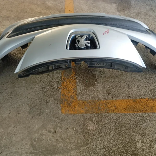Paraurti anteriore Peugeot 207 (2006 – 2009) 1.4 54 KW benzina 7401ET KFV