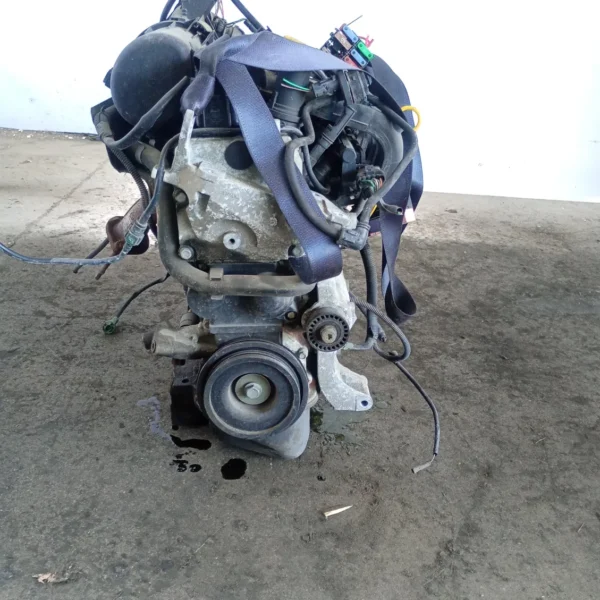 Motore completo Renault Clio 2a Serie (2001 – 2010) 1.1 43 KW benzina 7711134733 D7F G7