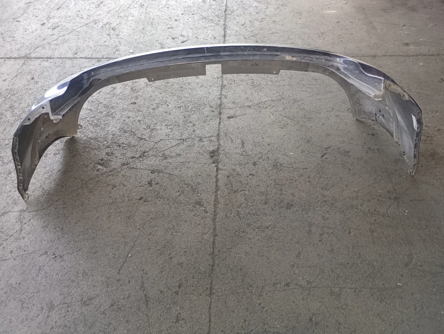 Paraurti posteriore Hyundai Ix35 4×4 (2010 – 2015) 2.0 100 KW diesel 866122Y000 D4HA