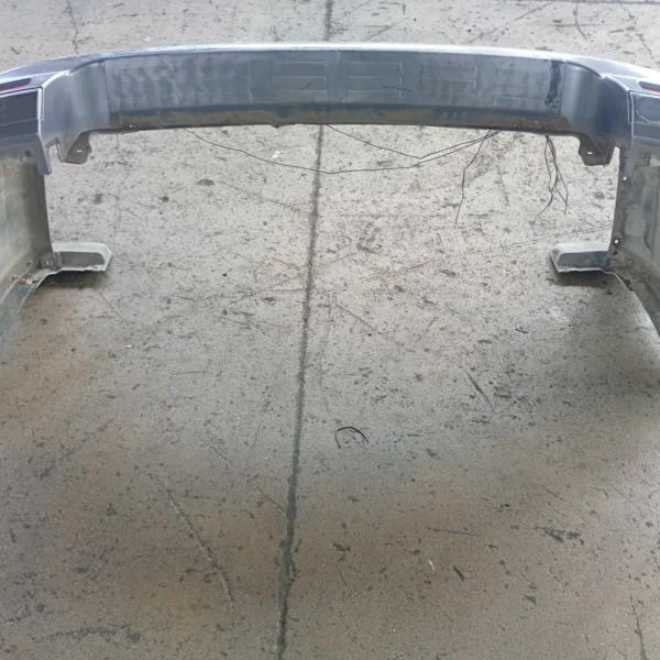 Paraurti posteriore Hyundai Terracan (2001 – 2007) 2.9 110 KW diesel 86611H1021 J3