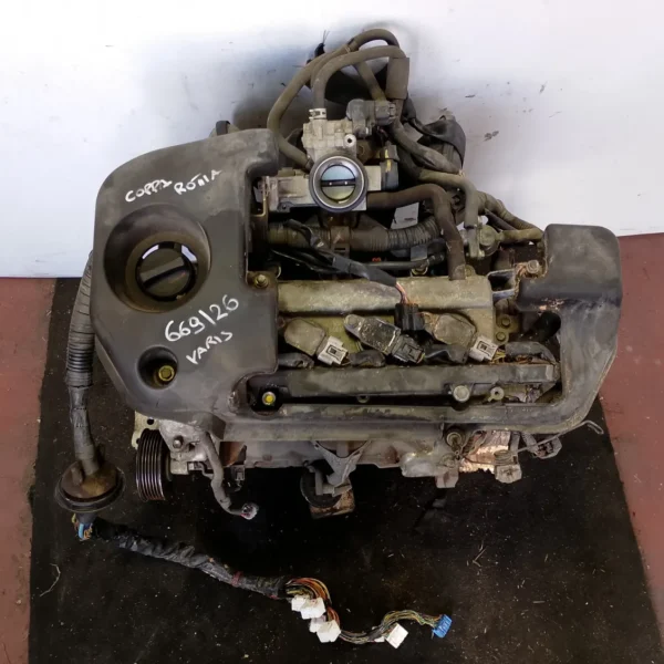 Motore completo Toyota Yaris (2001 – 2005) 1.3 64 KW benzina 2SZ FE
