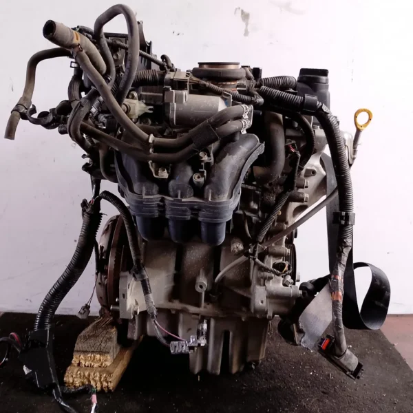 Motore completo Toyota Yaris (2011 – 2015) 1.0 51 KW benzina 1KR FE