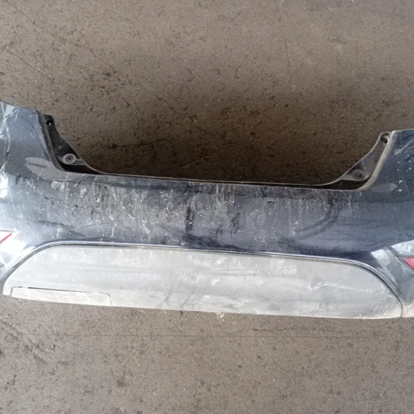 Paraurti posteriore completo Ford Fiesta (2008 – 2013) 1.4 50 KW diesel F6JD