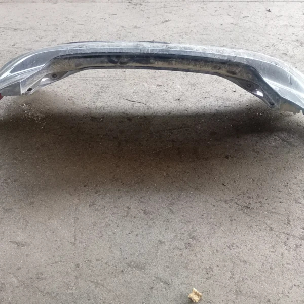 Paraurti posteriore completo Ford Fiesta (2008 – 2013) 1.4 50 KW diesel F6JD