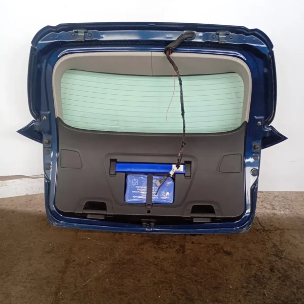 Portellone post. Opel Astra (2009 – 2018) 1.7 81 KW diesel 13394324 A17DTR