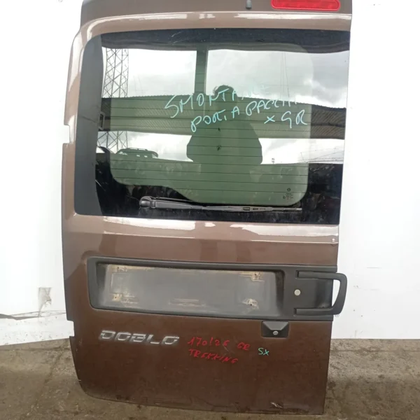Battente post. sinistra Fiat Doblo’ (2015 – oggi) 1.6 88 KW diesel 52205147 55280444