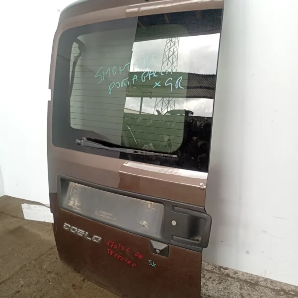 Battente post. sinistra Fiat Doblo’ (2015 – oggi) 1.6 88 KW diesel 52205147 55280444