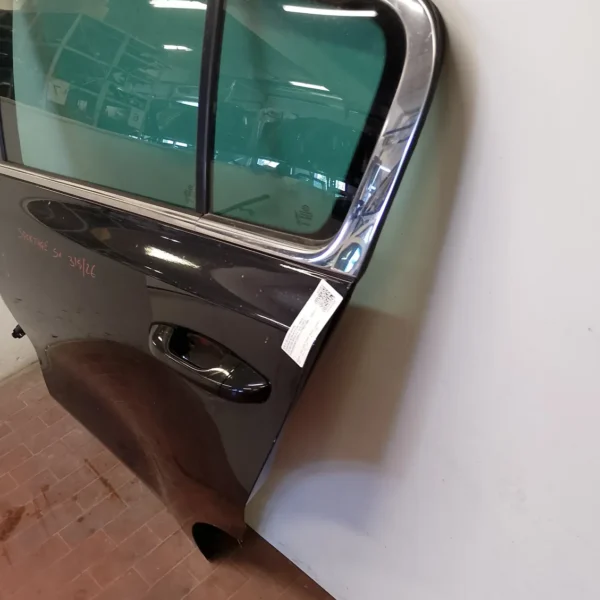 Porta posteriore sinistra Kia Sportage 4a Serie (2016 – 2019) 1.6 97 KW benzina 77003F1000 G4FD