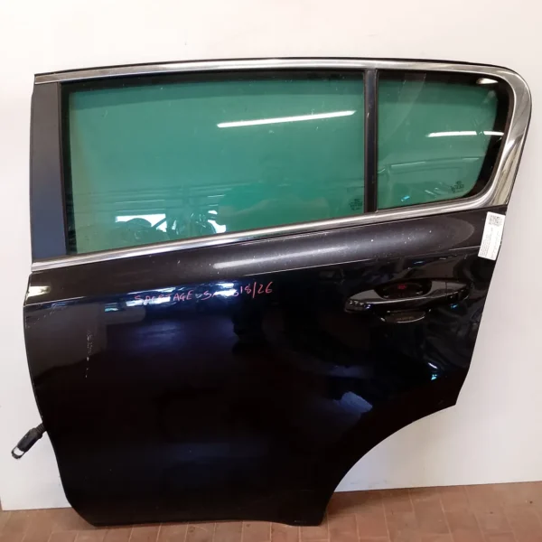 Porta posteriore sinistra Kia Sportage 4a Serie (2016 – 2019) 1.6 97 KW benzina 77003F1000 G4FD
