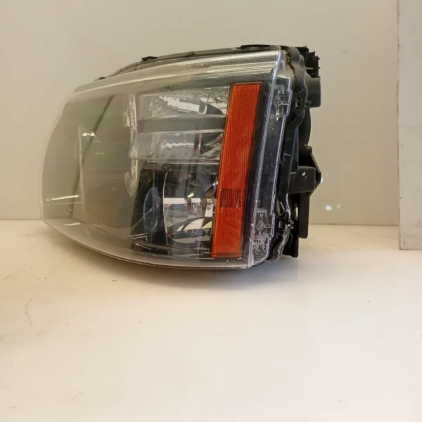 Faro ant. sinistra Land Rover Range Rover Sport (2010 – 2013) 3.0 188 KW diesel LR030761 306DT