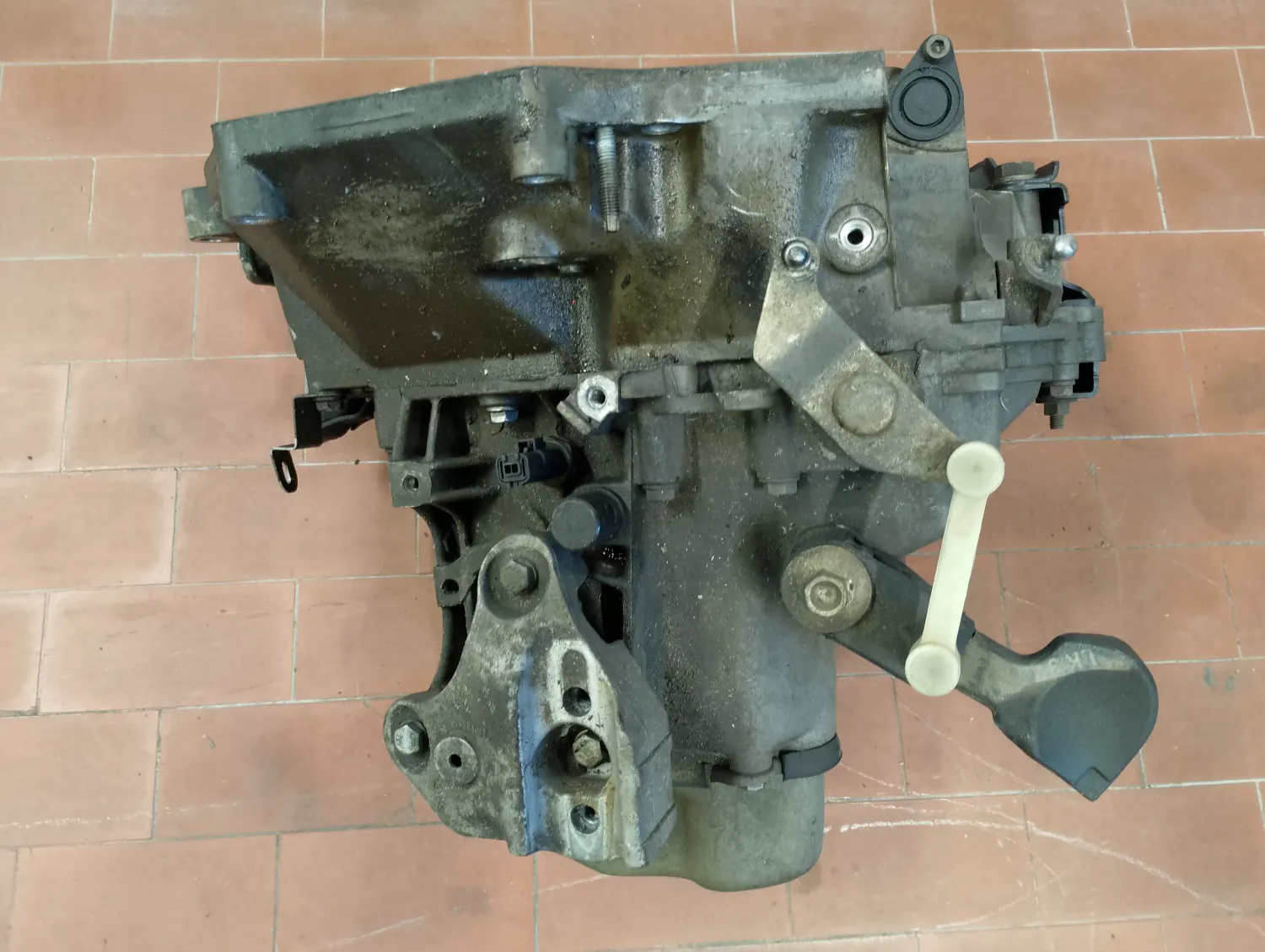 Cambio completo Ds DS3 (2009 – 2016) 1.4 70 KW benzina 2231C3 8FP