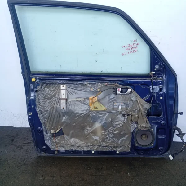 Porta anteriore sinistra Mitsubishi Pajero (2000 – 2007) 3.2 118 KW diesel 5700A883 4M41