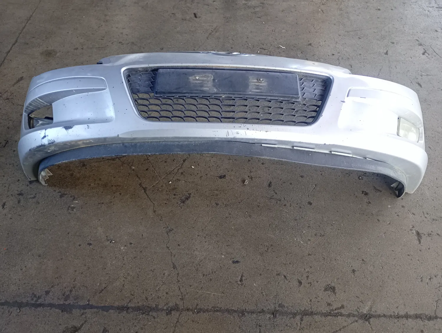 Paraurti anteriore Hyundai I30 (2007 – 2012) 1.4 80 KW benzina 865112L000 G4FA