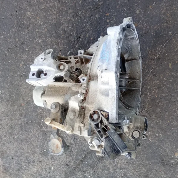 Cambio completo Peugeot 2008 (2013 – 2016) 1.2 60 KW benzina 9803846180 HM01