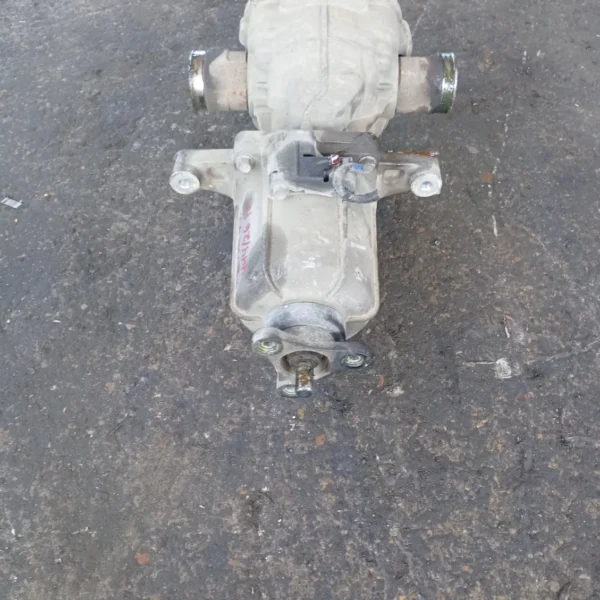 Differenziale posteriore completo Hyundai Ix35 4×4 (2010 – 2015) 2.0 100 KW diesel 530003B600 D4HA