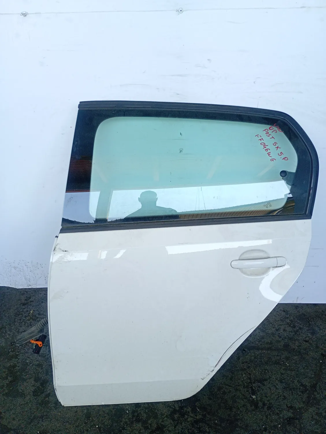 Porta posteriore sinistra Volkswagen Up! (2016 – oggi) 1.0 50 KW benzina/metano CPG