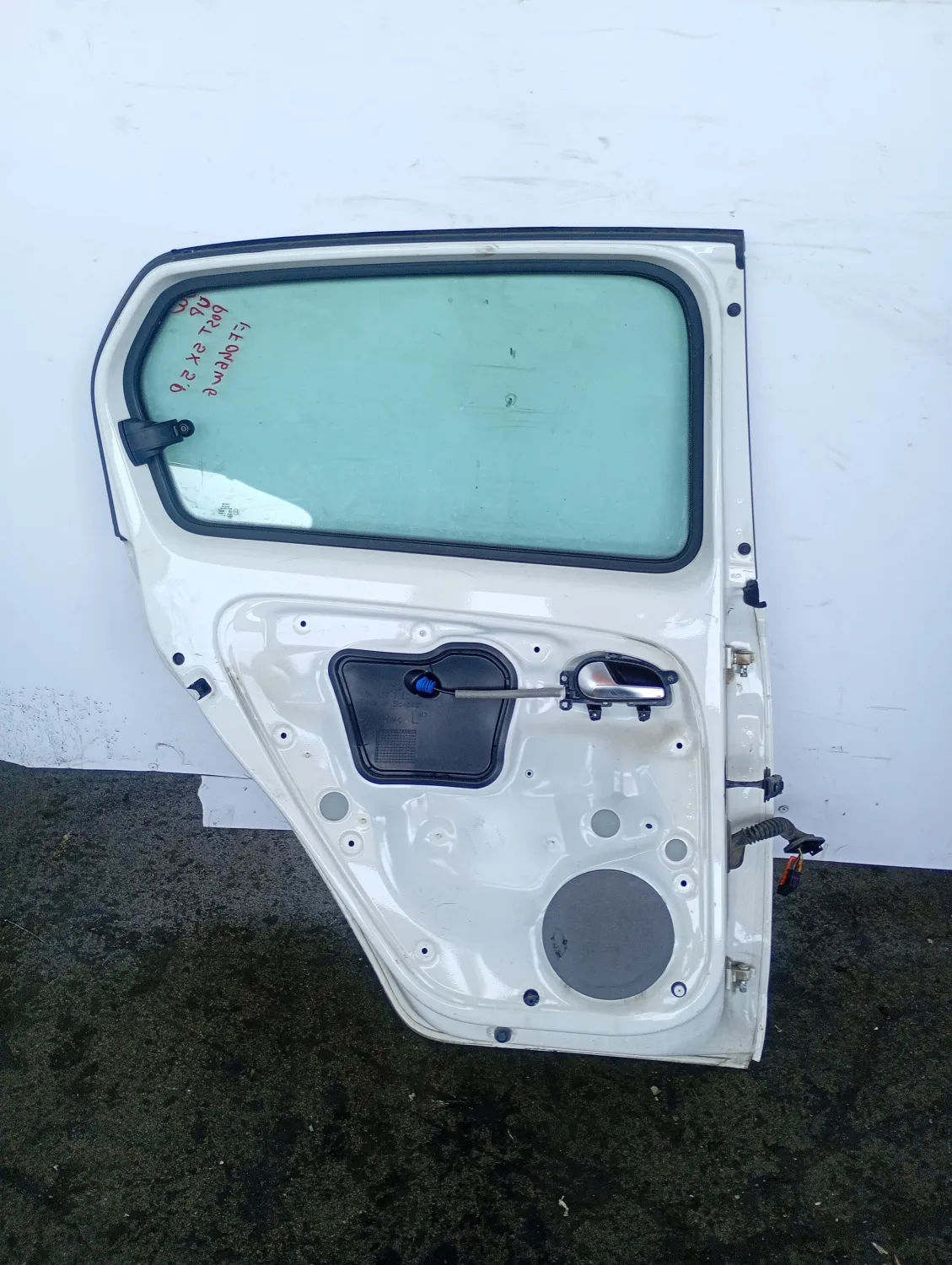 Porta posteriore sinistra Volkswagen Up! (2016 – oggi) 1.0 50 KW benzina/metano CPG
