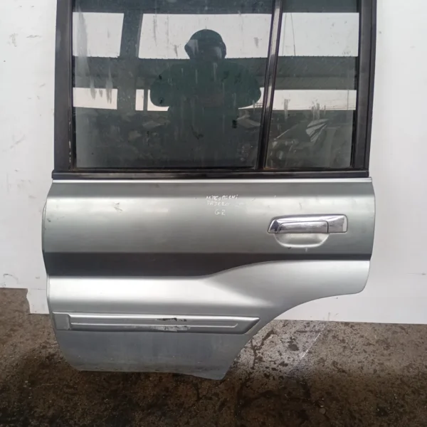 Porta posteriore sinistra Mitsubishi Pajero Pinin (1999 – 2006) 1.8 84 KW benzina MR566677 4G93
