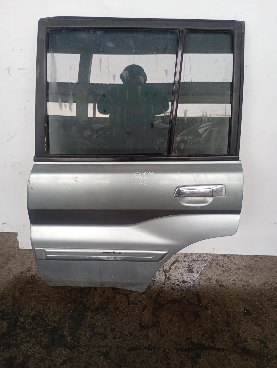 Porta posteriore sinistra Mitsubishi Pajero Pinin (1999 – 2006) 1.8 84 KW benzina MR566677 4G93