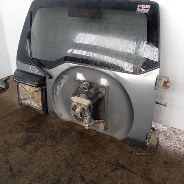 Portellone post. Mitsubishi Pajero Pinin (1999 – 2006) 1.8 84 KW benzina MR465599 4G93