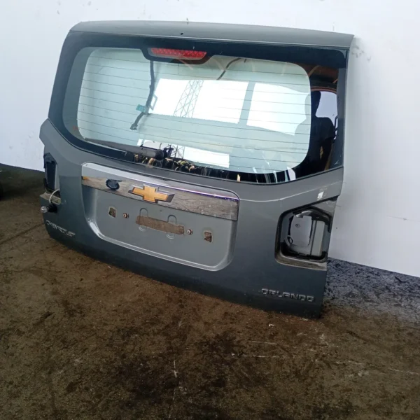 Portellone post. Chevrolet daewoo Orlando (2010 – oggi) 2.0 96 KW diesel 95225551 Z20D1
