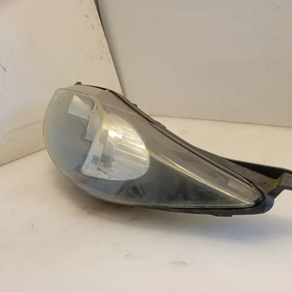 Faro ant. sinistra Ford Fiesta (2008 – 2013) 1.2 60 KW benzina 1740028 SNJB
