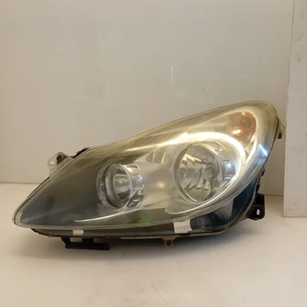Faro ant. sinistra Opel Corsa (2006 – 2011) 1.3 55 KW diesel 93189365 Z13DTJ