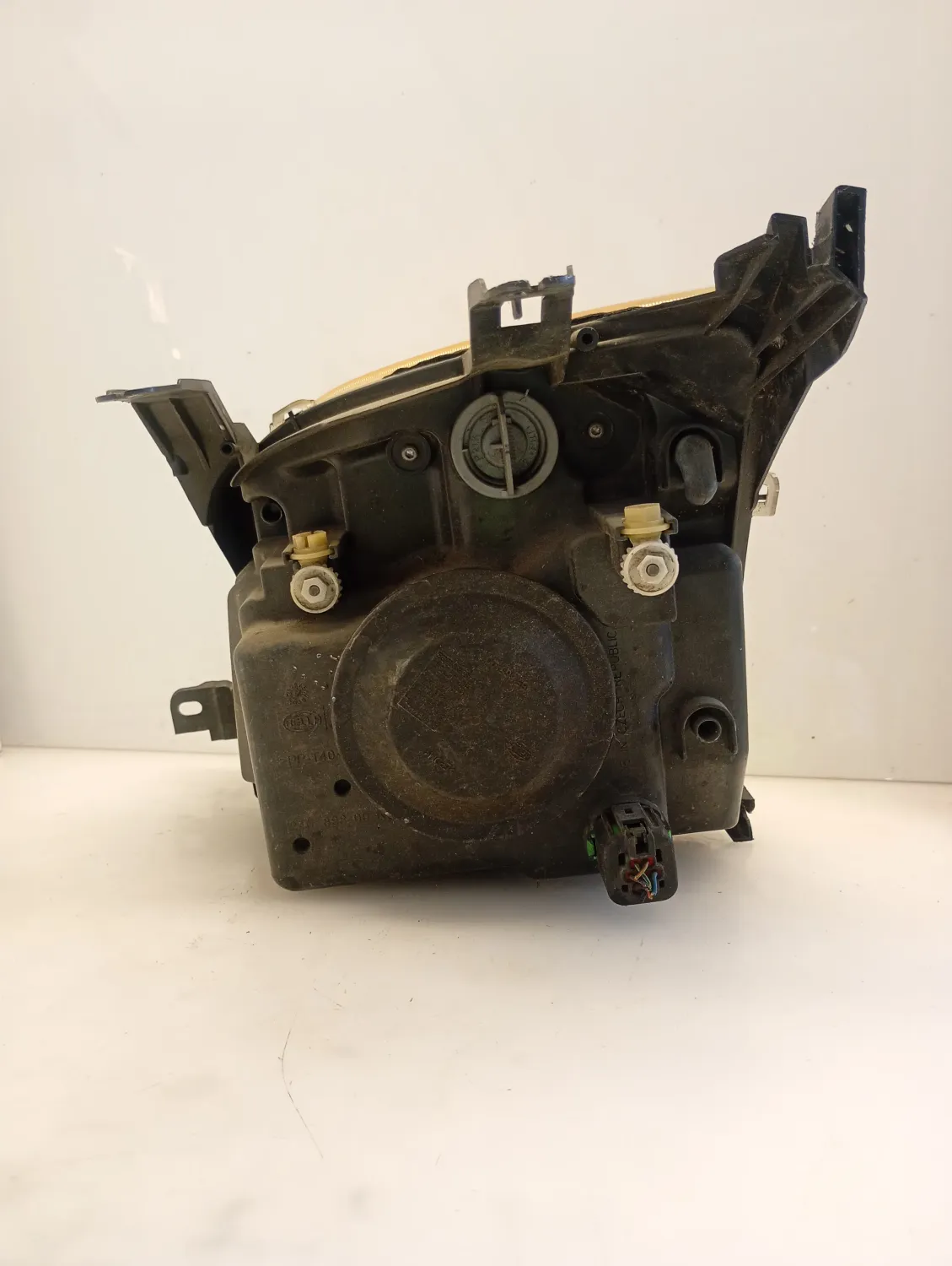 Faro ant. sinistra Ford Fusion (2002 – oggi) 1.4 59 KW benzina 1547725 FXJA