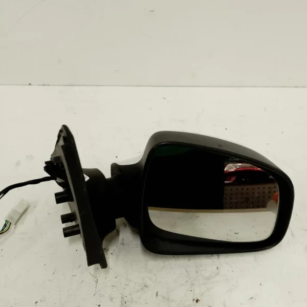 Specchietto est. destra Dacia Sandero 2a Serie (2012 – 2021) 1.5 66 KW diesel 963015810R K9K C6