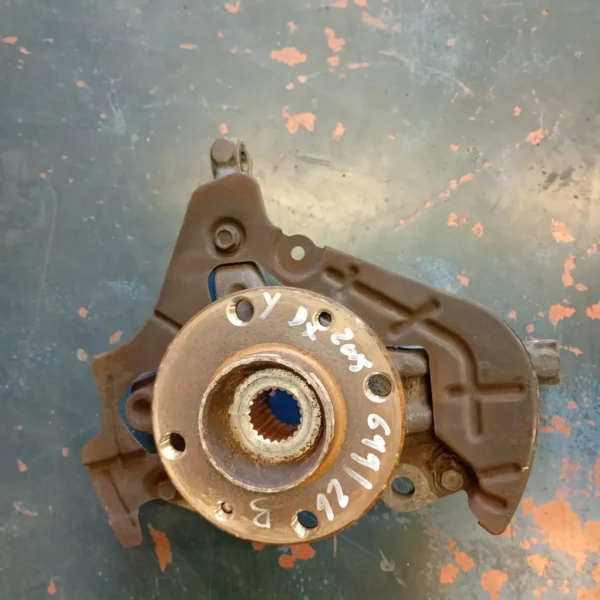 Mozzo anteriore destra Lancia Ypsilon (2015 – 2019) 1.2 51 KW benzina 51785516 169A4000