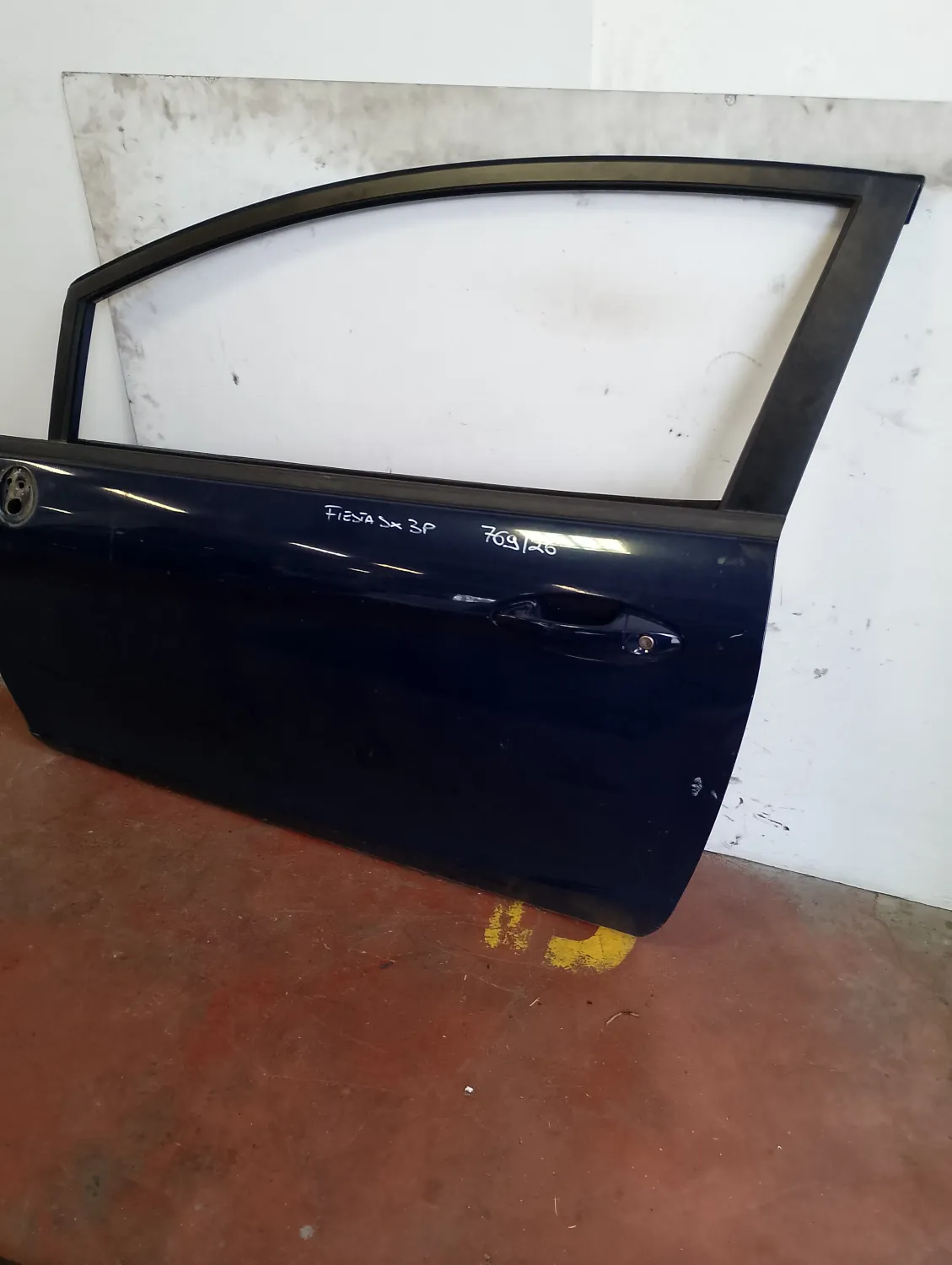 Porta anteriore sinistra Ford Fiesta (2008 – 2013) 1.4 50 KW diesel 1806118 F6JD