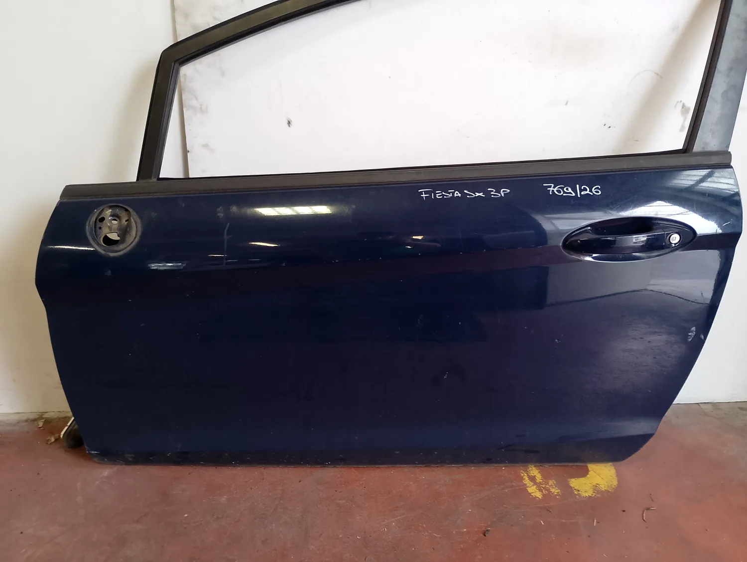 Porta anteriore sinistra Ford Fiesta (2008 – 2013) 1.4 50 KW diesel 1806118 F6JD
