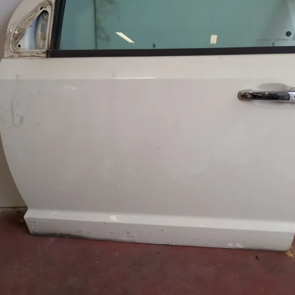 Porta anteriore sinistra Fiat Freemont (2011 – oggi) 2.0 125 KW diesel K68067471AI 939B5000