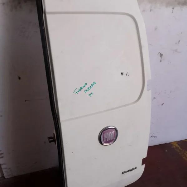 Battente post. destra Fiat Fiorino (2007 – 2016) 1.3 55 KW diesel 1393312080 199A9000
