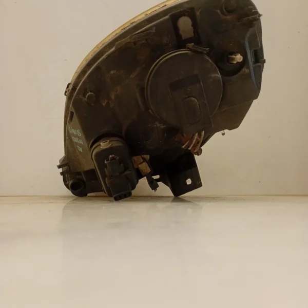 Faro ant. destra Renault Kangoo (2003 – 2009) 1.5 50 KW diesel 260104911R K9KV7