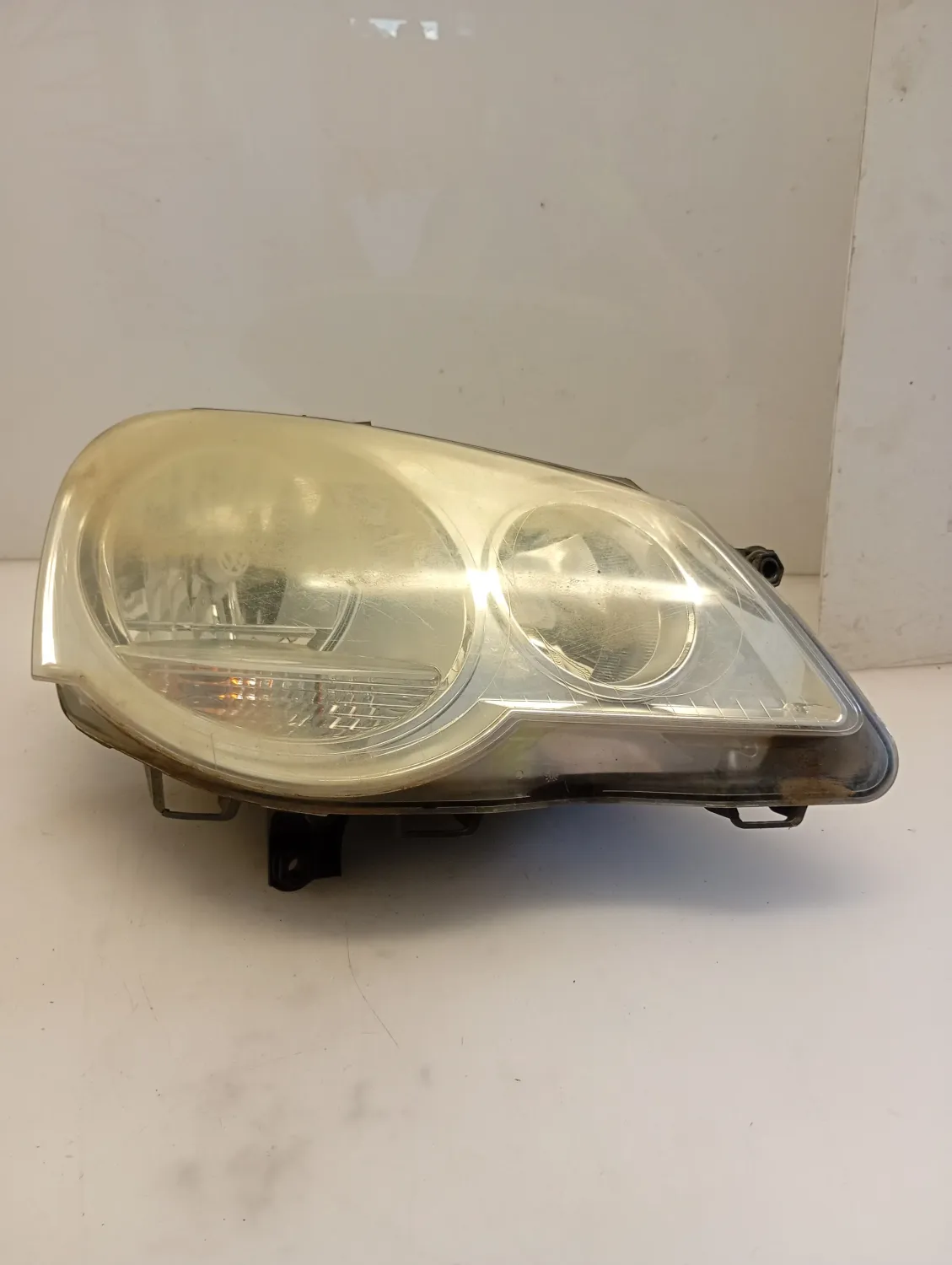 Faro ant. destra Volkswagen Polo (2005 – oggi) 1.2 47 KW benzina 6Q1941008AT BME