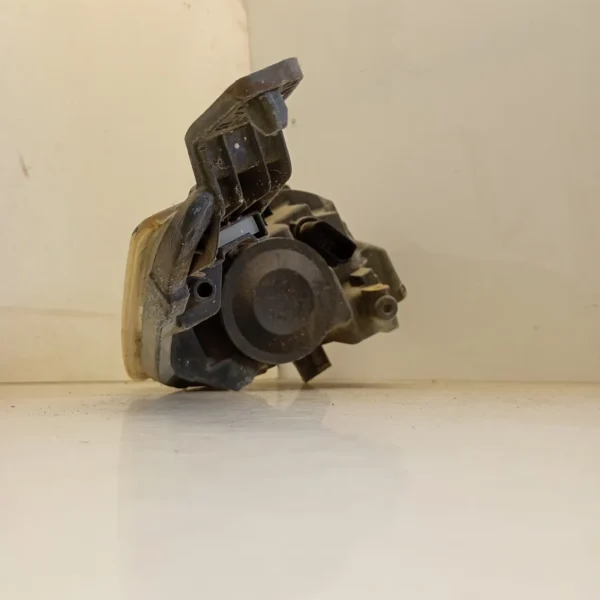 Faro ant. sinistra Ford Fiesta (2008 – 2013) 1.4 50 KW diesel 1740028 F6JD