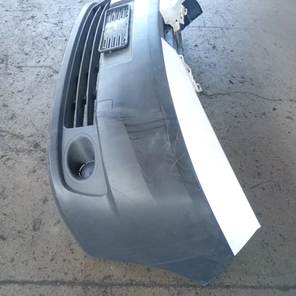 Paraurti anteriore Nissan Nv200 (2009 – oggi) 1.5 66 KW diesel F20223LGAH K9K
