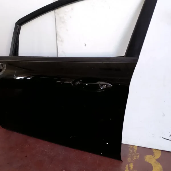 Porta anteriore sinistra Ford Fiesta (2008 – 2013) 1.4 52 KW diesel 1806115 KVJA