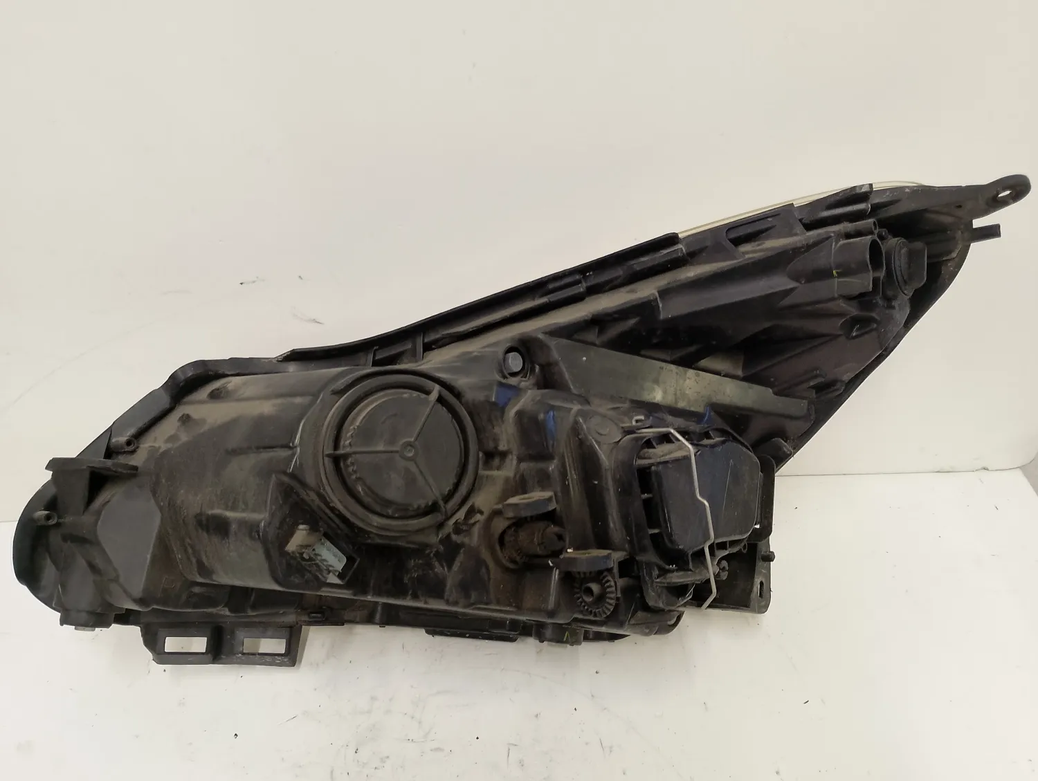 Faro ant. destra Opel Corsa (2011 – 2015) 1.3 70 KW diesel 95511328 A13DTR