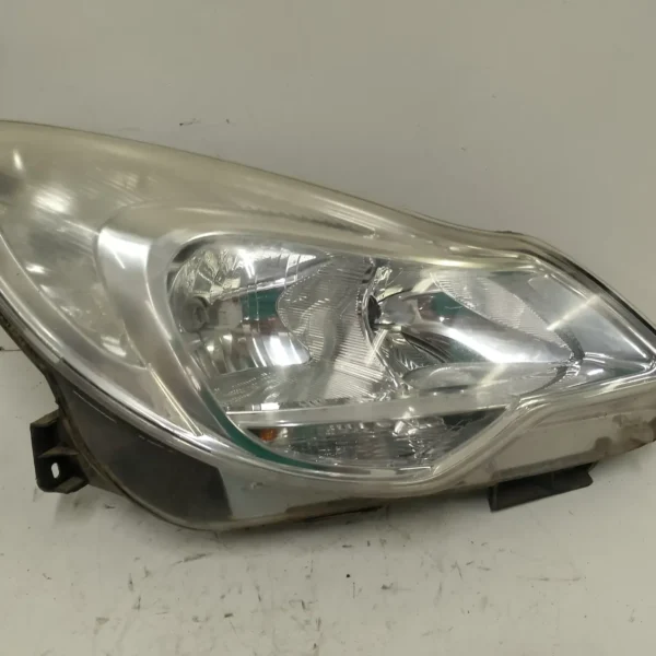 Faro ant. destra Opel Corsa (2011 – 2015) 1.3 70 KW diesel 95511328 A13DTR