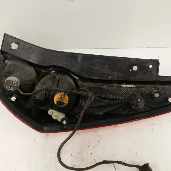 Faro posteriore sinistra Opel Agila (2008 – oggi) 1.0 48 KW benzina 93193683 K10B