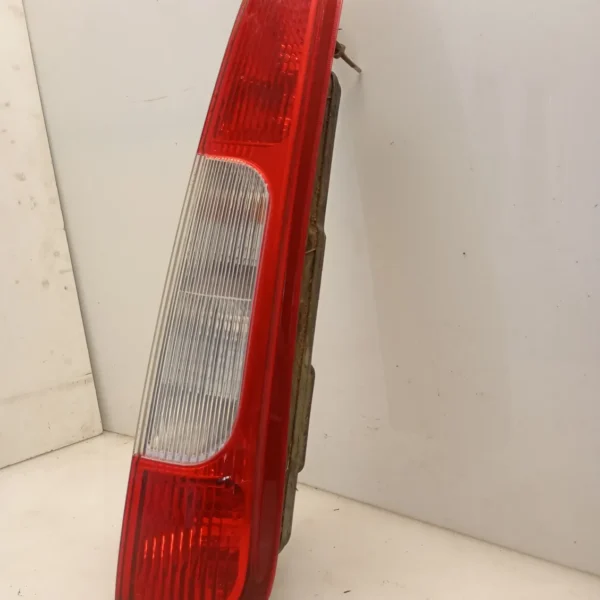 Faro posteriore destro Ford Focus C-max (2003 – 2008) 1.6 84 KW benzina 1347454 HXDA