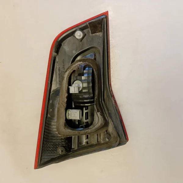 Faro posteriore int. destra Renault Koleos 4×4 (2008 – oggi) 2.0 110 KW diesel 26550JY05A M9R D8