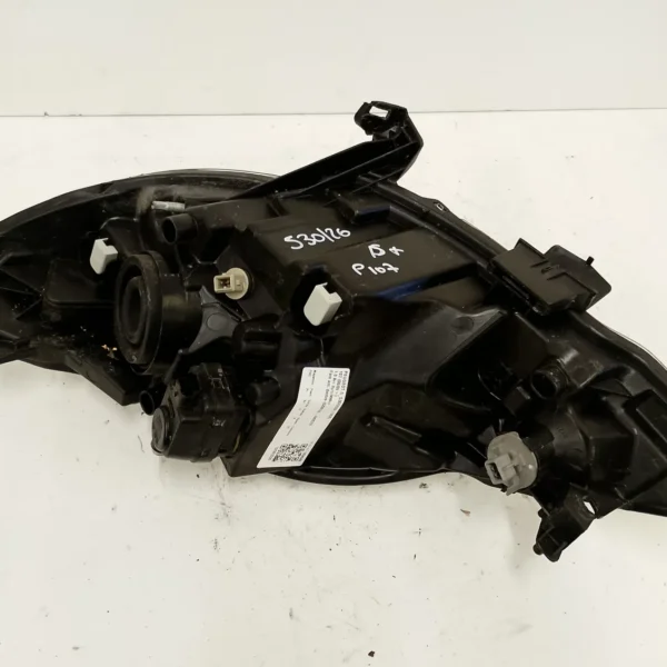 Faro ant. destra Peugeot 107 (2005 – oggi) 1.0 50 KW benzina 620674 1KR