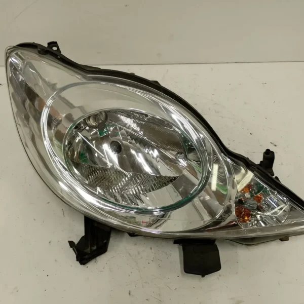 Faro ant. destra Peugeot 107 (2005 – oggi) 1.0 50 KW benzina 620674 1KR