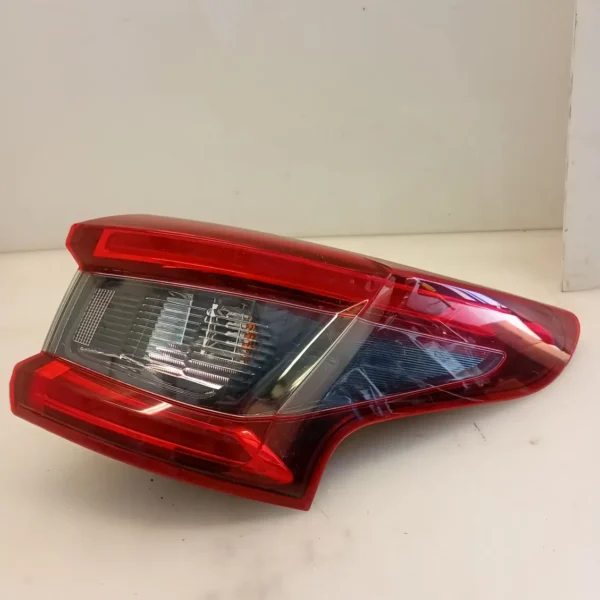 Faro posteriore est. destra Nissan Qashqai (2017 – 2021) 1.5 81 KW diesel 26550HV00A K9K