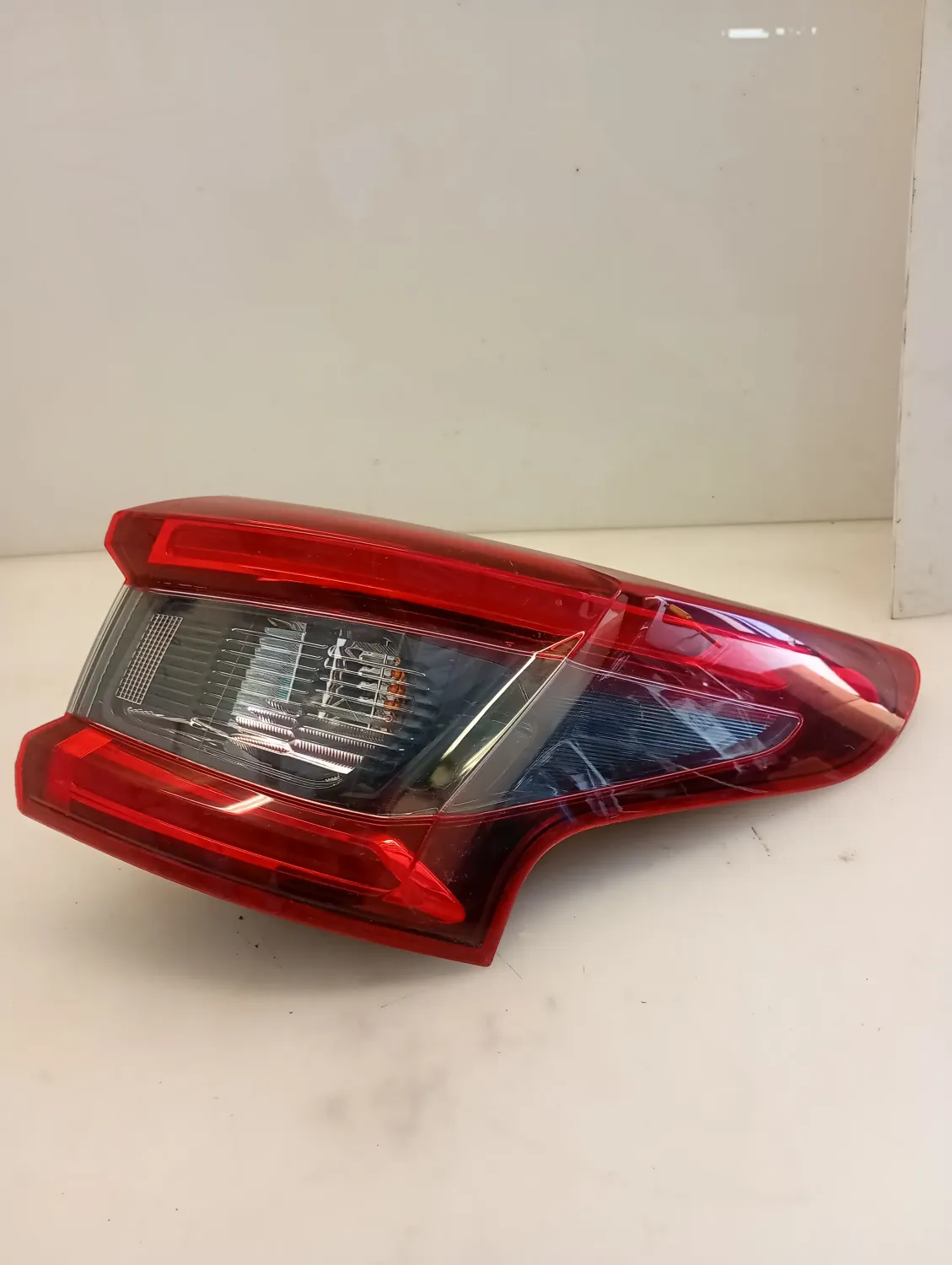 Faro posteriore est. destra Nissan Qashqai (2017 – 2021) 1.5 81 KW diesel 26550HV00A K9K