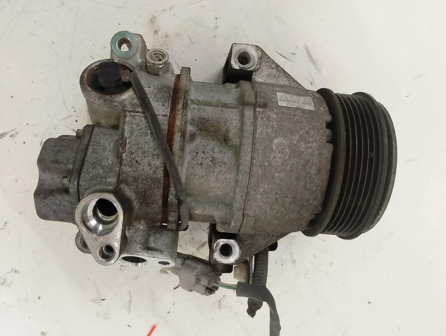 Compressore a/c Toyota Yaris (2005 – 2012) 1.0 51 KW benzina 90105W0033 1KR FE