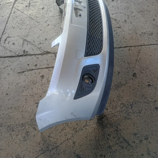 Paraurti anteriore Ford Fiesta (2005 – 2008) 1.2 55 KW benzina 1386201 FUJA